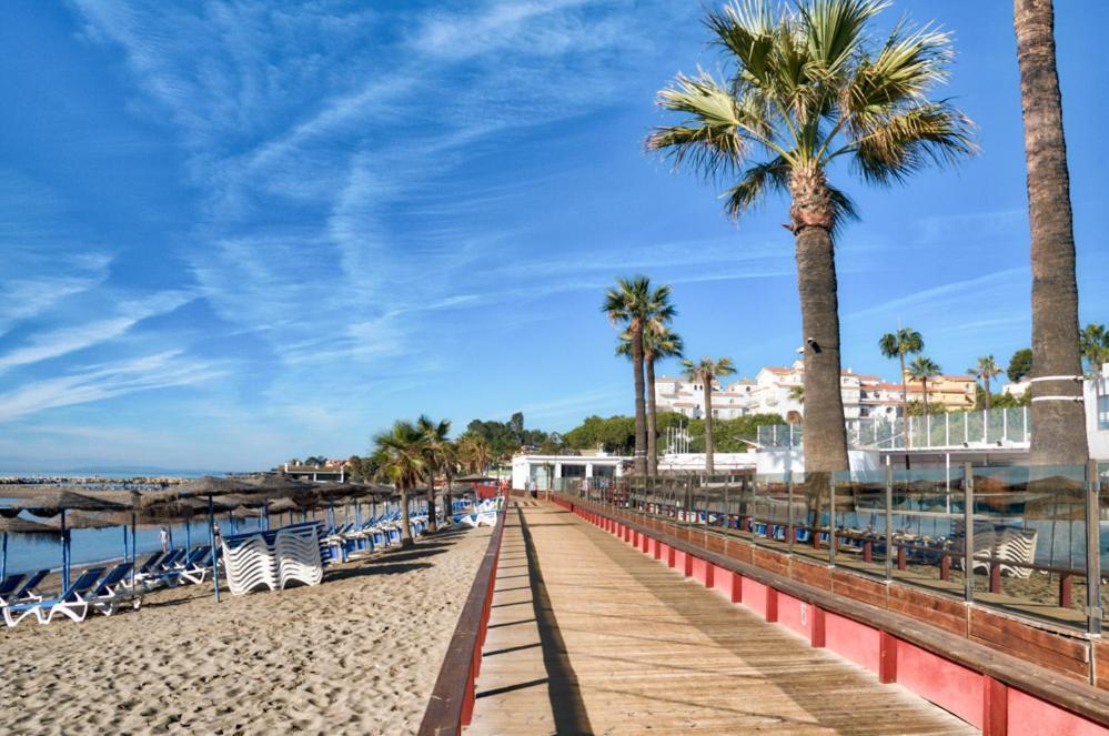 Playas Del Duque, Puerto Banus, Golf .Playa Y Compras Apartment Marbella Exterior foto