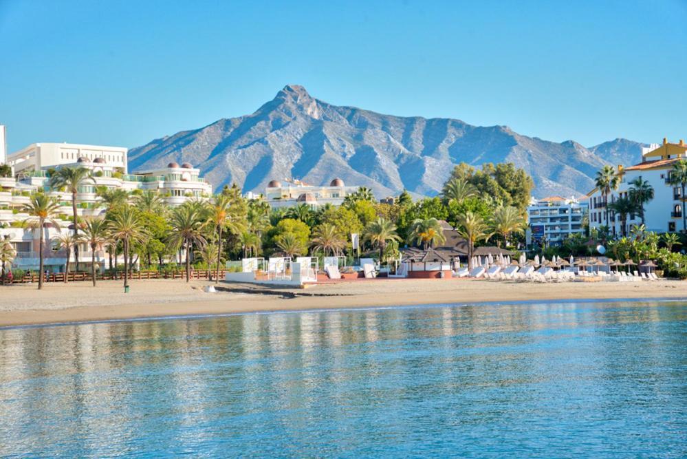 Playas Del Duque, Puerto Banus, Golf .Playa Y Compras Apartment Marbella Exterior foto